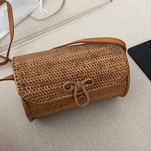 WOVEN BAG